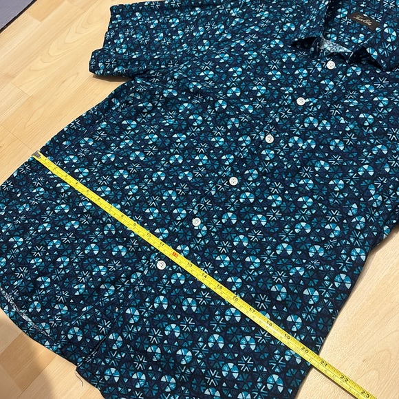 Blue patterned button down - Picture 5 of 7
